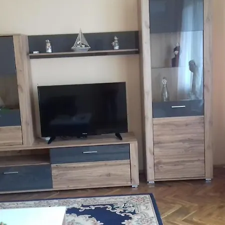 The Nest/ гнездото *